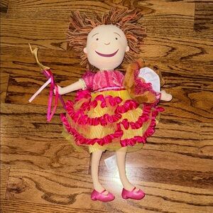 Madame Alexander Pinkalicious doll super rare and in perfect condition